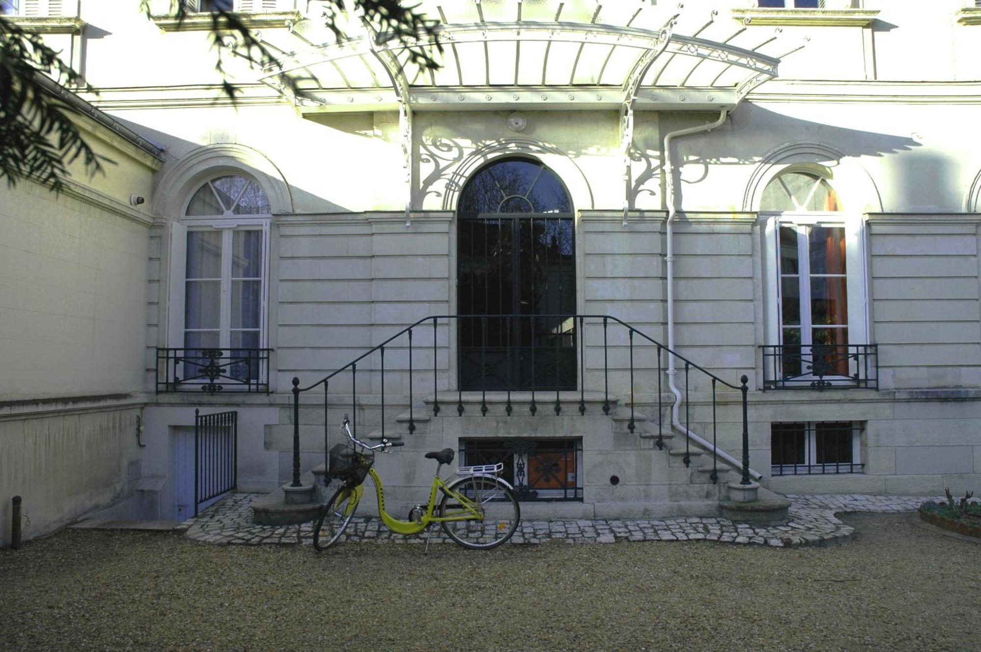 A L'Abri Du Ginkgo Appartement Tours Buitenkant foto